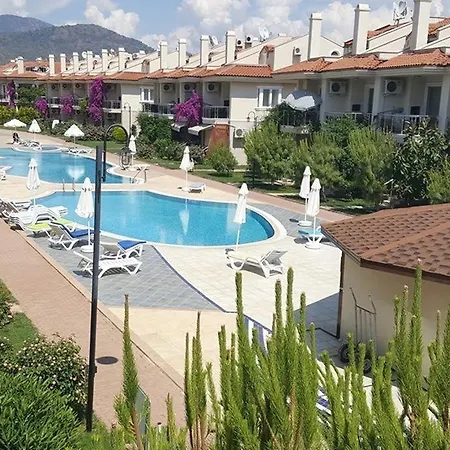 Sunset Beach Club Aqua 8 Апартаменты *